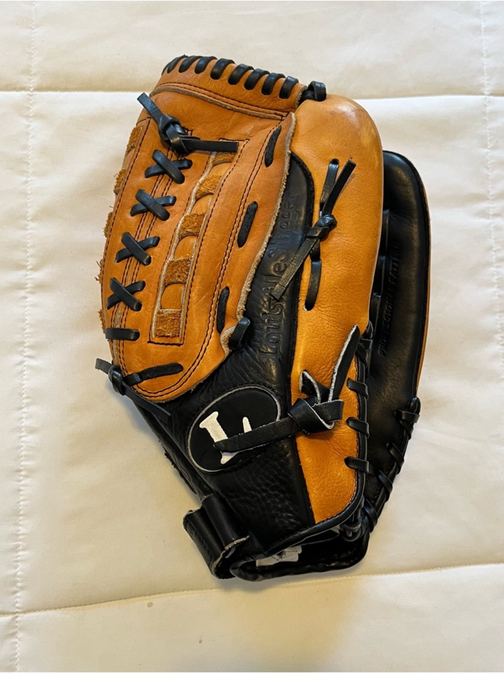 Louisville Slugger Players Series 13" LP1302 Leather Baseball/Softball Glove RHT - Picture 2 of 8